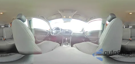 2019 Volkswagen Tiguan S z USA, uszkodzony, nr VIN 3VV1B7AX8KM114039